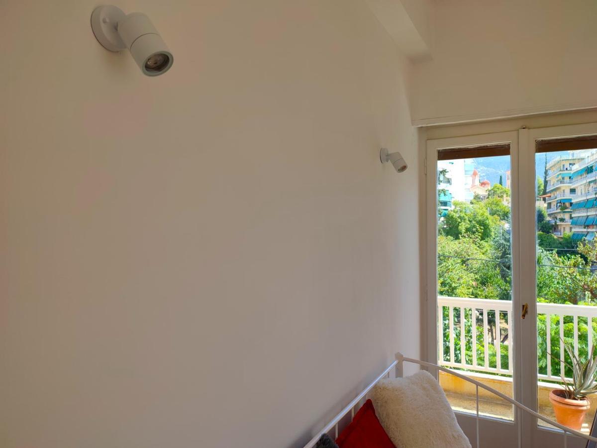 Vironos Extra Bright Apartment - Front Park And Monastery Athens Exterior photo